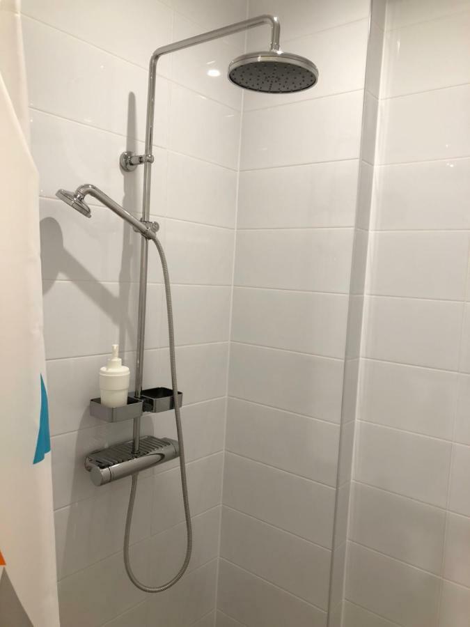 Pernavas Park & Bed Apartment Рига Экстерьер фото