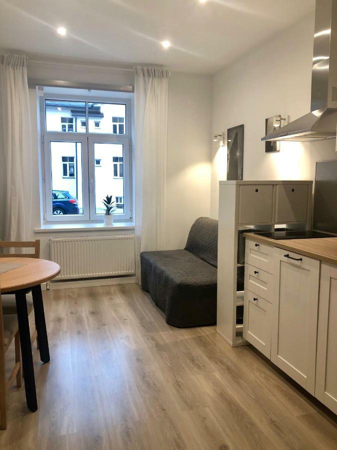 Pernavas Park & Bed Apartment Рига Экстерьер фото