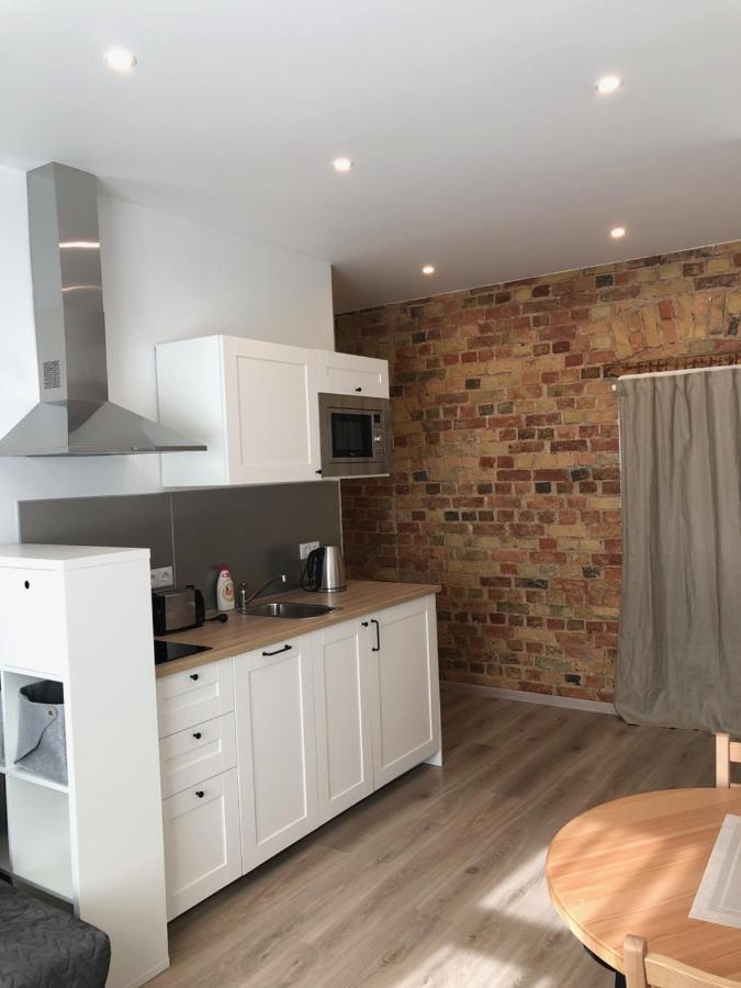 Pernavas Park & Bed Apartment Рига Экстерьер фото