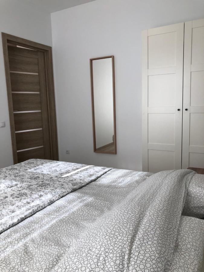 Pernavas Park & Bed Apartment Рига Экстерьер фото